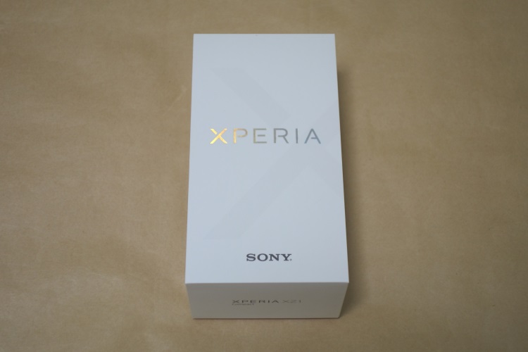 Sony Xperia XZ1 Compact G8441のパッケージ
