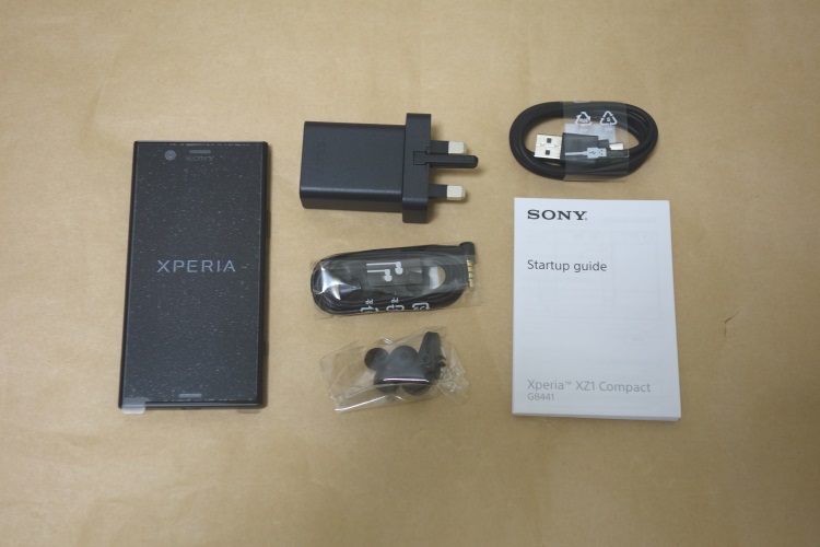 Sony Xperia XZ1 Compact G8441の商品内容（付属品）