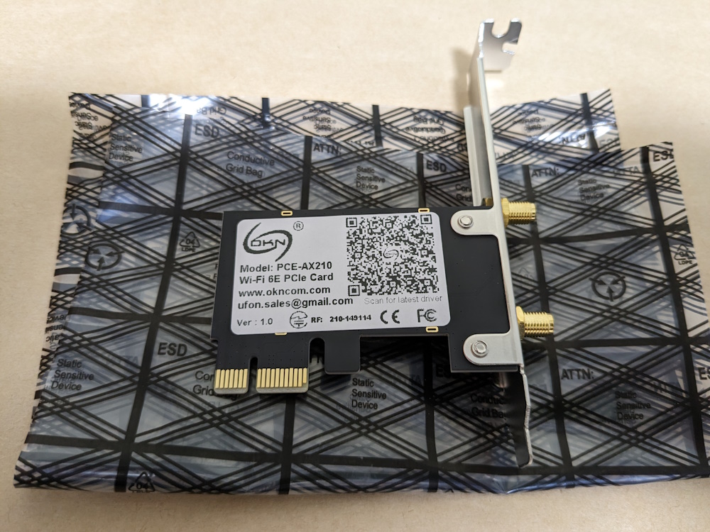 OKN製Wi-Fi 6E + Bluetooth 5.3対応PCIeカード(PCE-AX210)のカード裏面