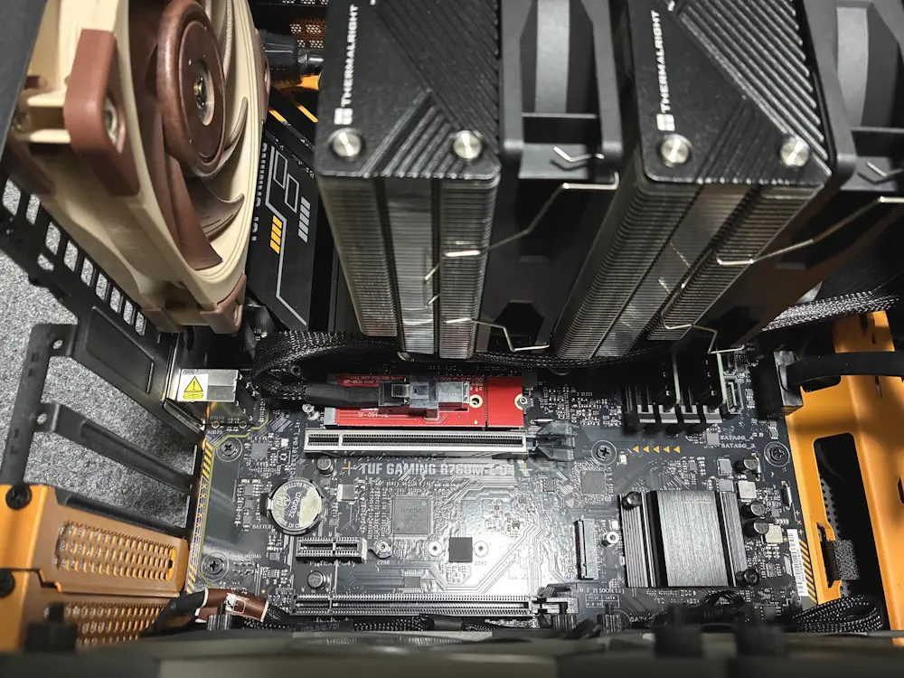 Intel Optaneなどの2.5インチU.2 SSDをPCIeやM.2に変換して使用する