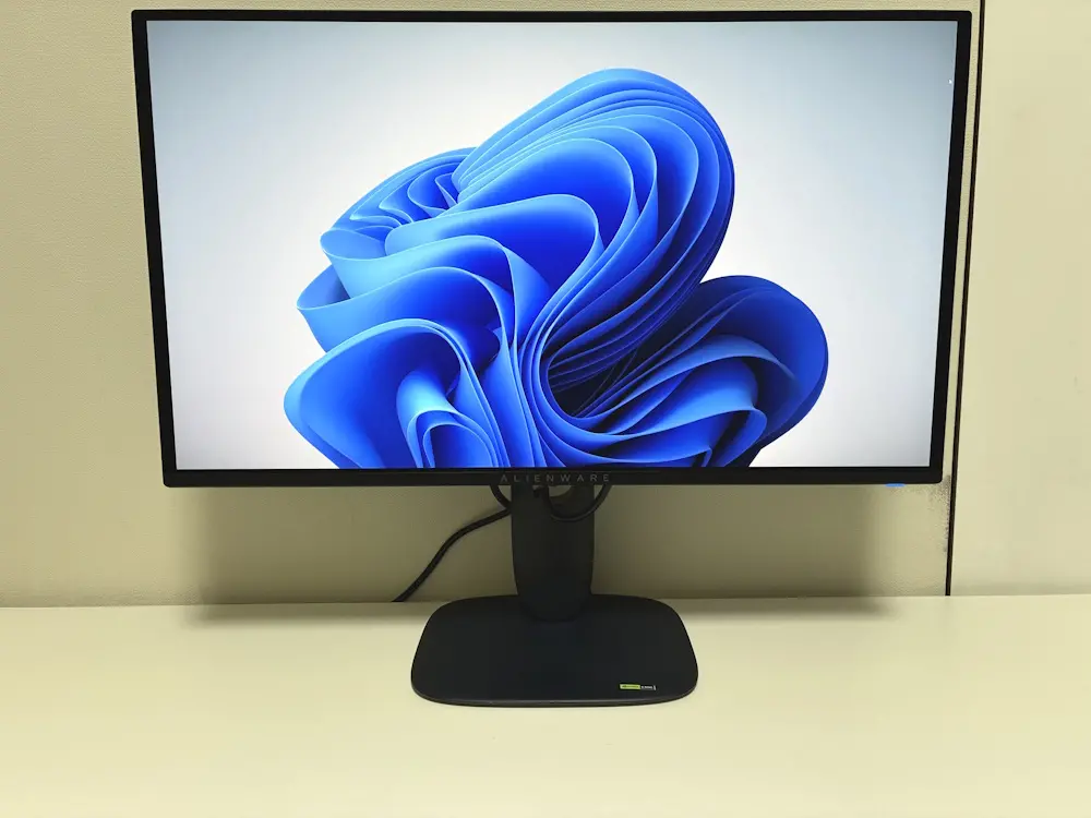Dell Alienware AW2725Dのレビュー！有機ELパネル採用のWQHD 280Hz